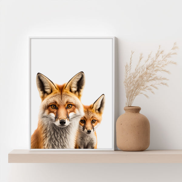 Zelebrieren Sie die mütterliche Liebe mit unserem herzlichen Fuchs Mama mit Baby Poster.
