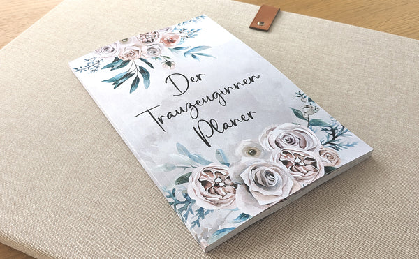 The Maid of Honor Planner: Task and appointment planner with calendar in white rose look