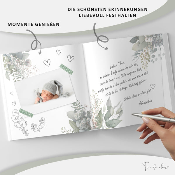 Taufgästebuch Eukalyptus mit Goldprägung – Gästebuch zur Taufe mit 72 Seiten inkl. Tischschild